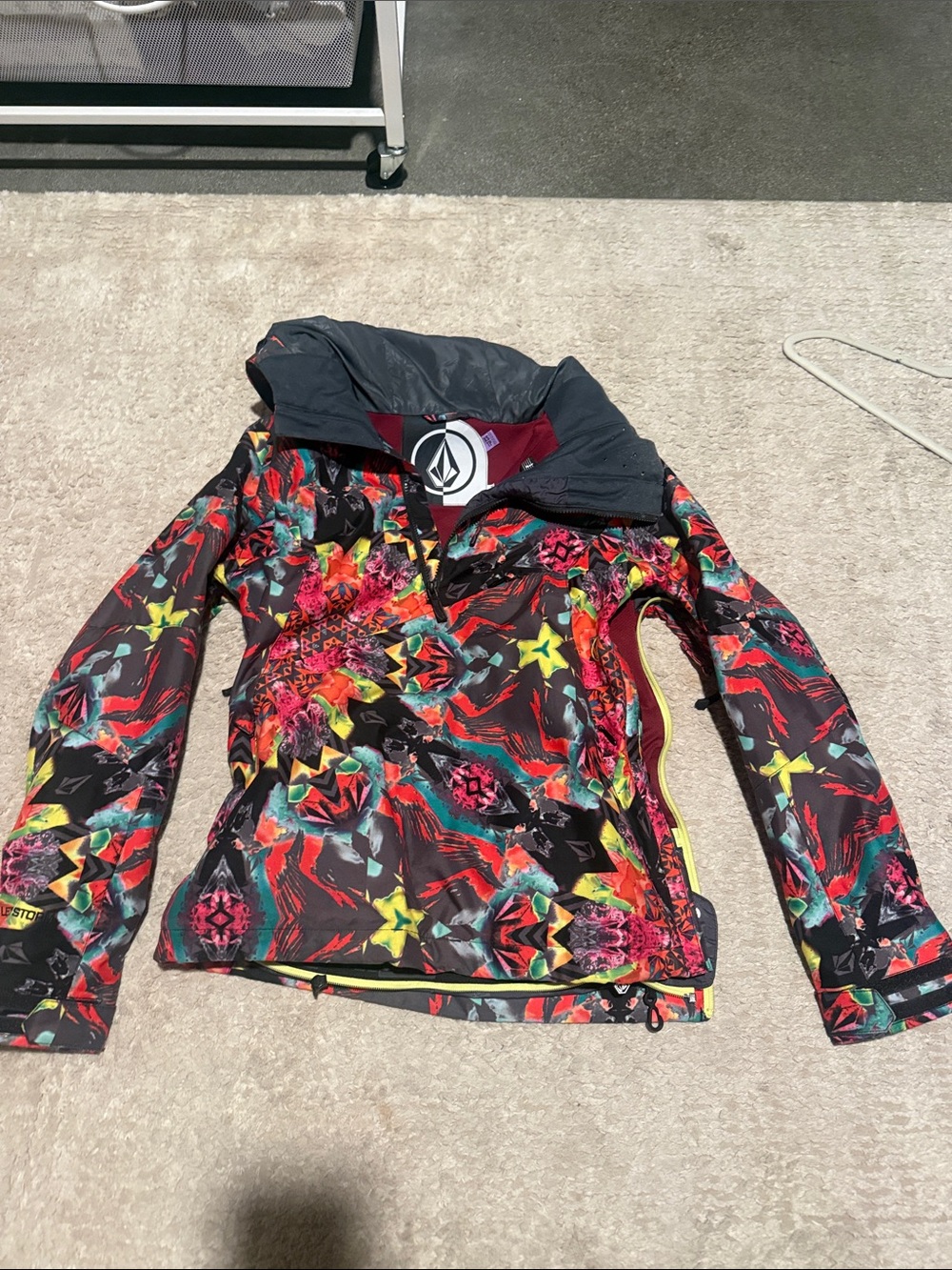 Volcom Women’s Black Ski Jacket with Multicolor Print